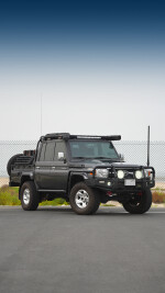 2021 Toyota Land Cruiser LC79 Pickup - 40k km