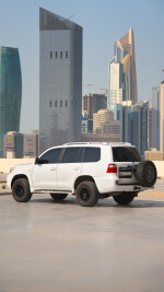 2013 Toyota Land Cruiser DLX - 277k km