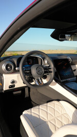 2025 Mercedes-Benz GT 43 AMG Performance Package - 2,954 km only