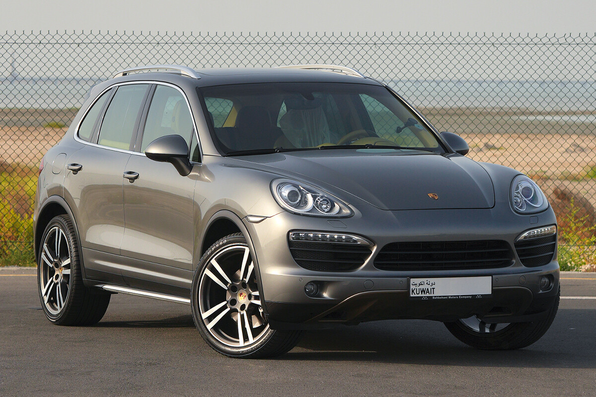 2014 Porsche Cayenne S - 124k km