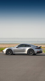 2025 Porsche 911 Carrera Coupe - 20k km