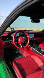 2025 Porsche 911 Carrera Coupe - 20k km
