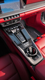 2025 Porsche 911 Carrera Coupe - 20k km