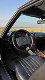 1985 Mercedes-Benz SL 500 - 83k km